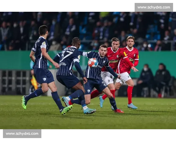 里斯本竞技迎战埃斯托里主场强强对话看点全解析赛前前瞻与胜负走势预测